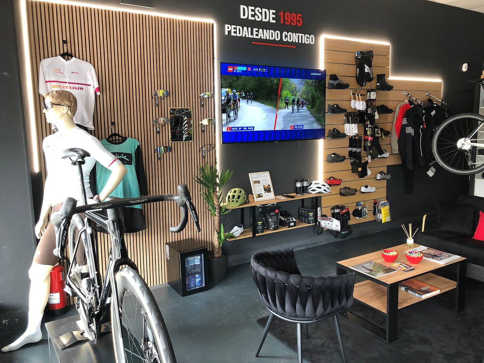 Instalaciones Bicitour.